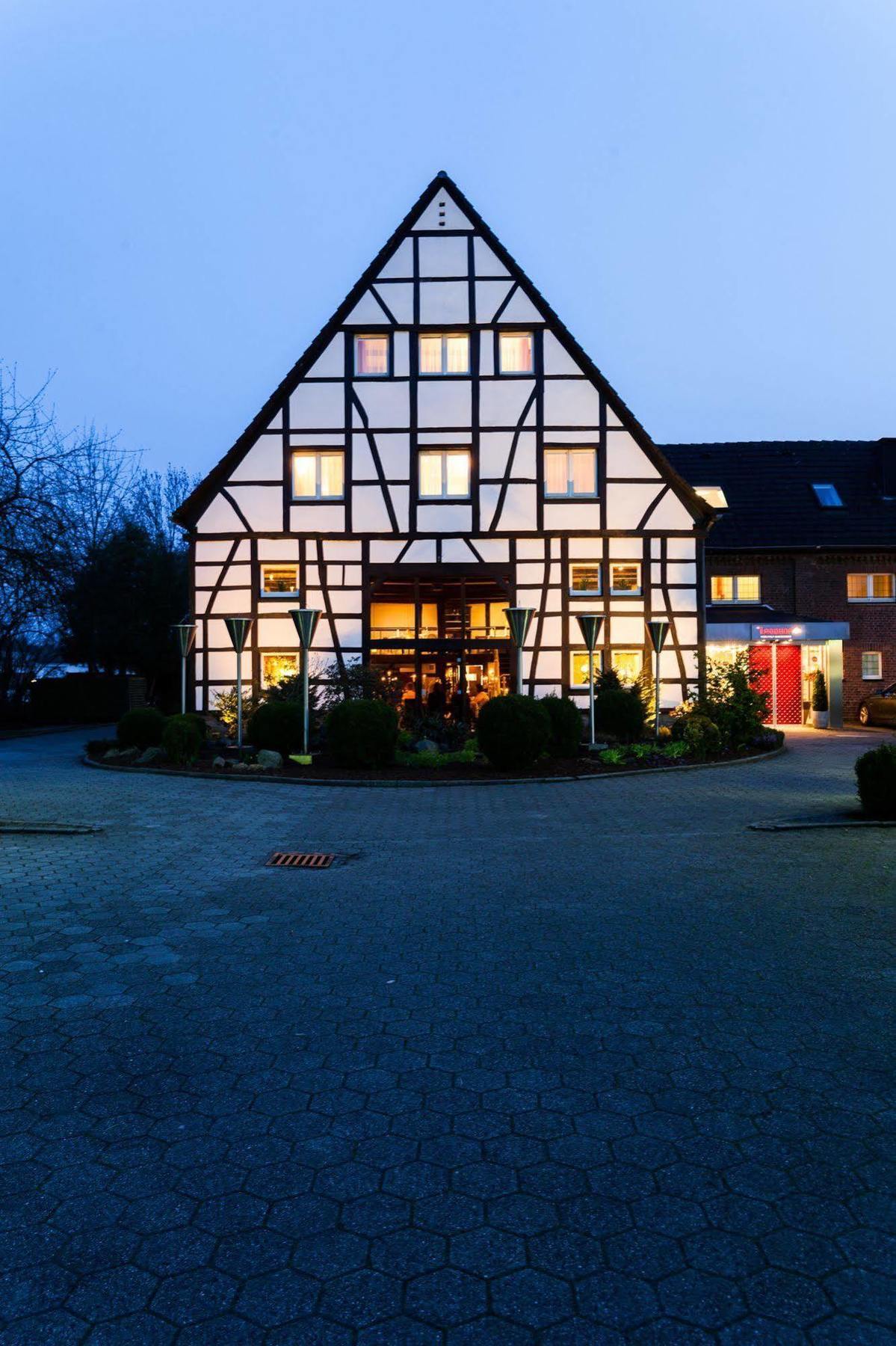 Hotel Der Lennhof Dortmund Exterior foto